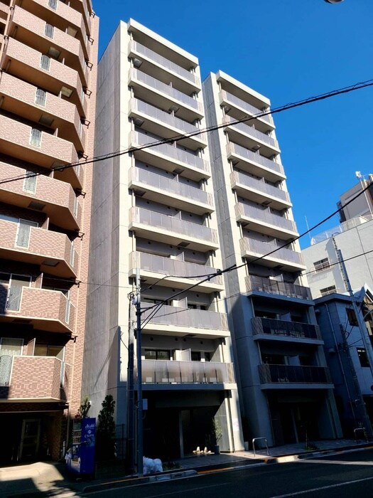 物件外観写真2　(バイク置き場)