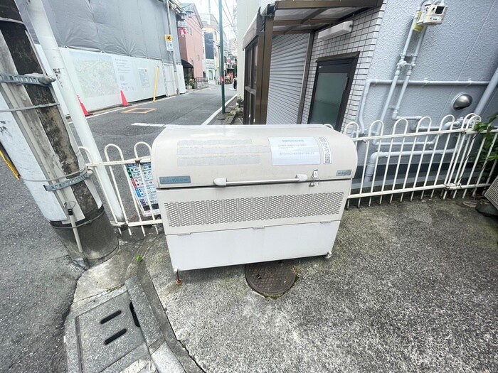 物件外観写真4　(建物設備)