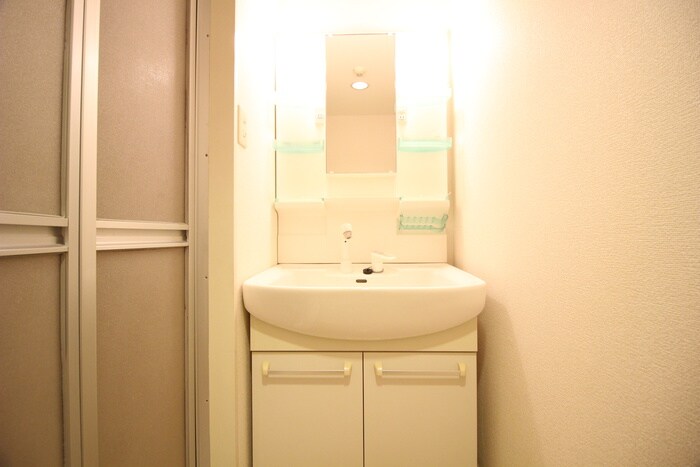 物件内観写真11　(洗面)