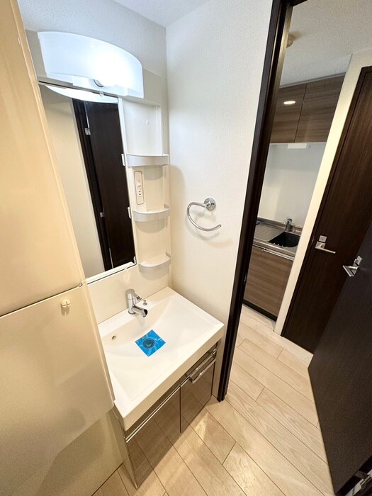 物件内観写真12　(洗面)