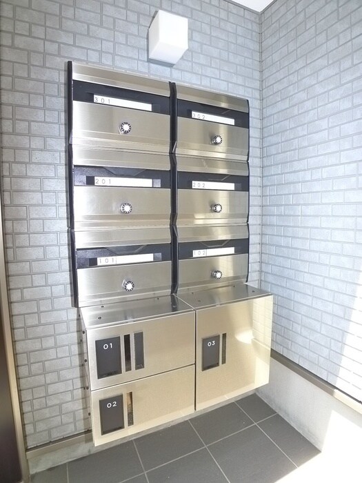 物件外観写真2　(建物設備)