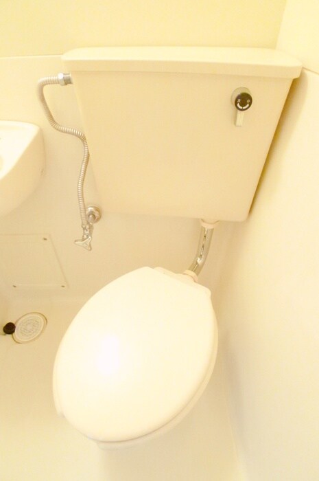 物件内観写真15　(トイレ)