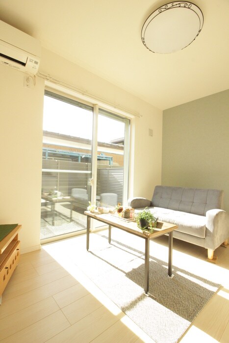 物件内観写真7　(居室)