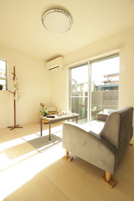 物件内観写真22　(居室)