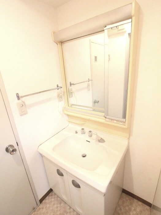 物件内観写真14　(洗面)