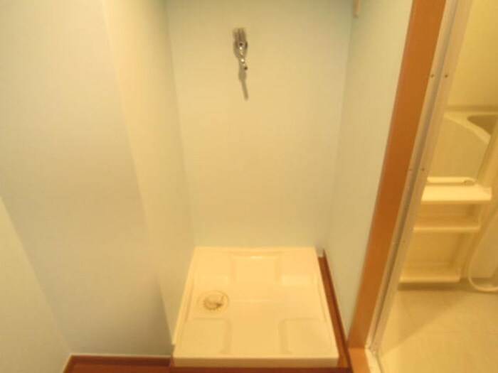 物件内観写真22　(洗濯機置場)