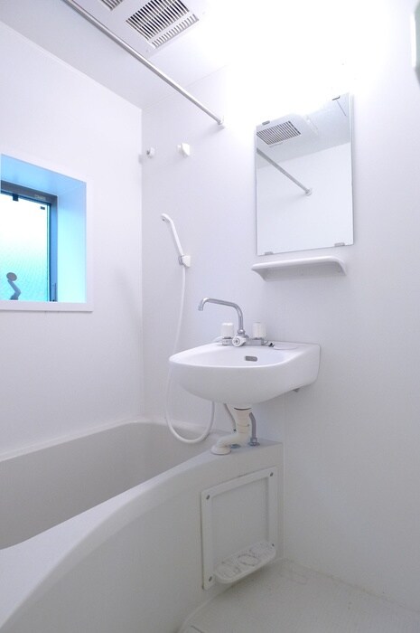 物件内観写真13　(バス／シャワールーム等)