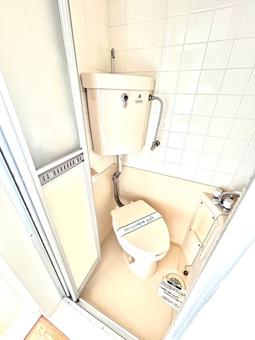 物件内観写真14　(トイレ)