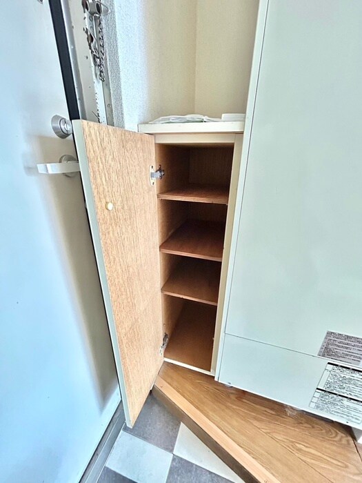 物件内観写真20　(靴箱)