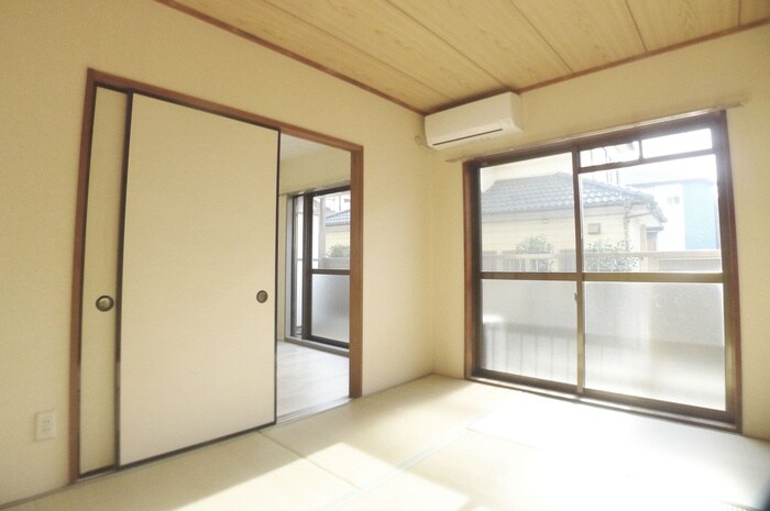 物件内観写真10　(居室)