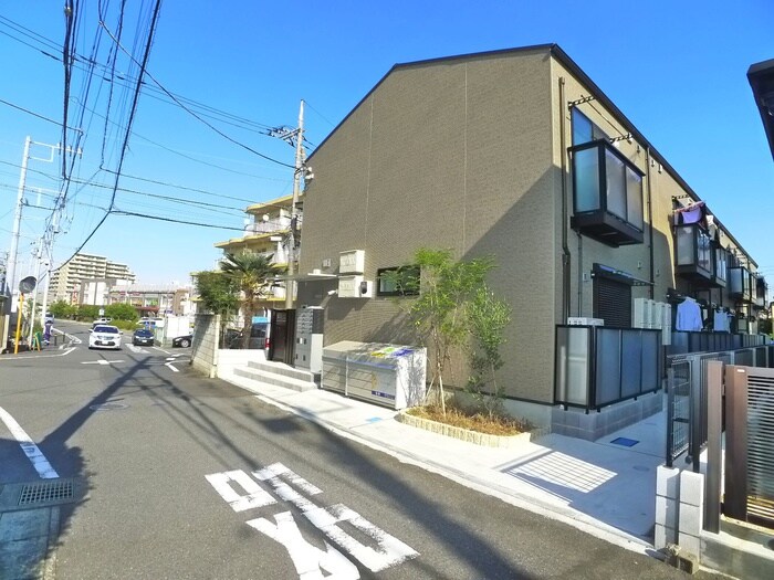 物件外観写真3　(周辺環境)