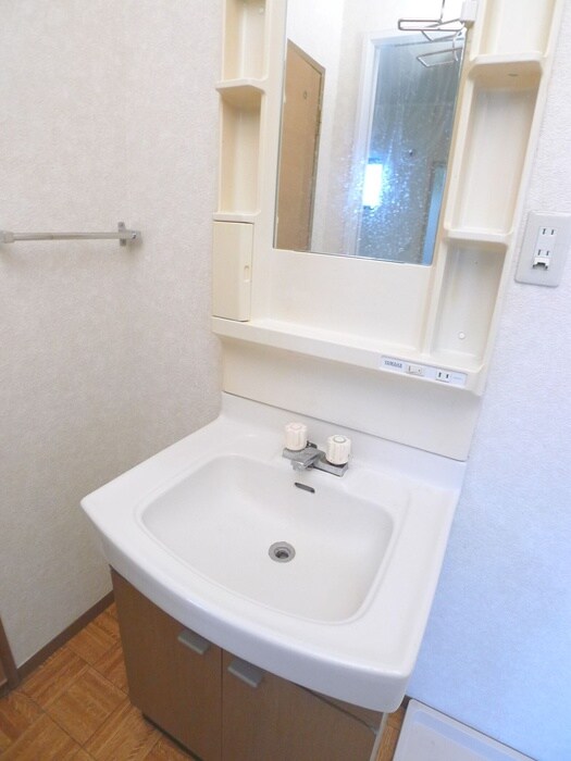 物件内観写真13　(洗面)