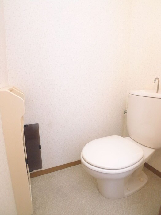 物件内観写真15　(トイレ)