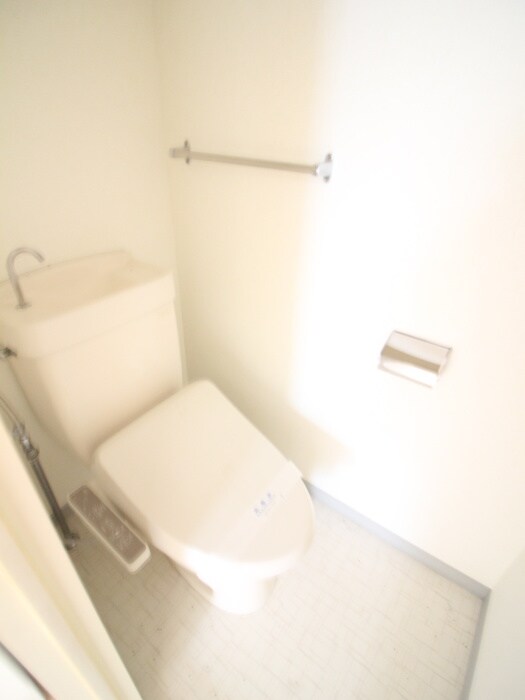 物件内観写真7　(トイレ)