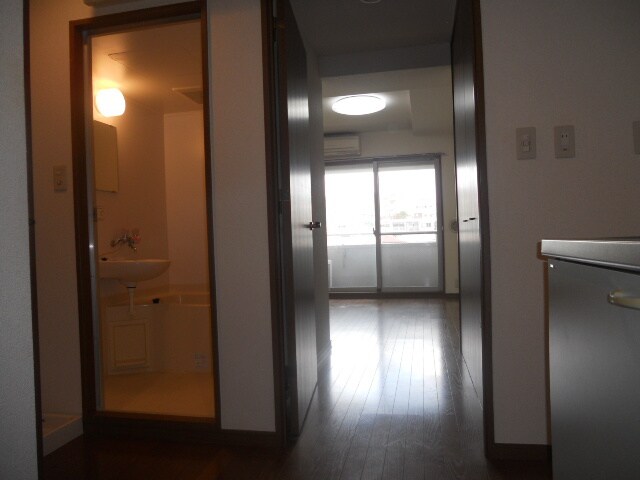 物件内観写真8　(居室)