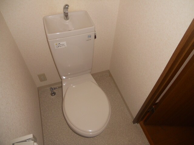 物件内観写真9　(トイレ)