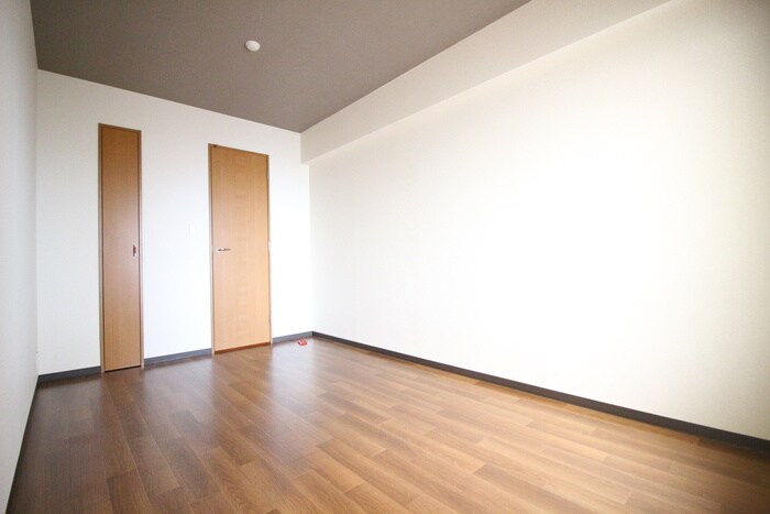 物件内観写真18　(居室)