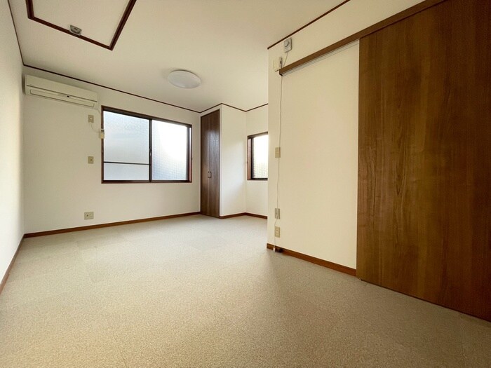 物件内観写真6　(居室)