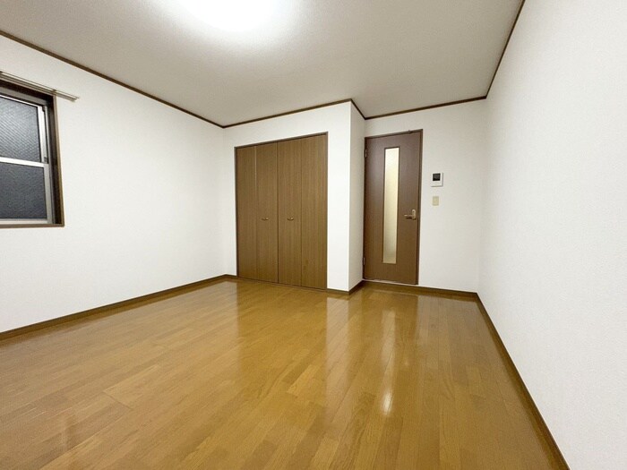 物件内観写真14　(居室)