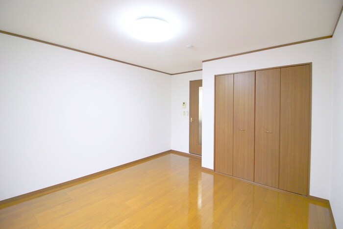 物件内観写真18　(居室)