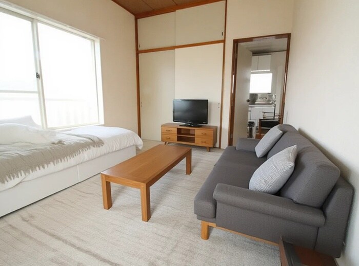 物件内観写真4　(居室)