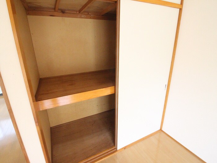 物件内観写真15　(収納)