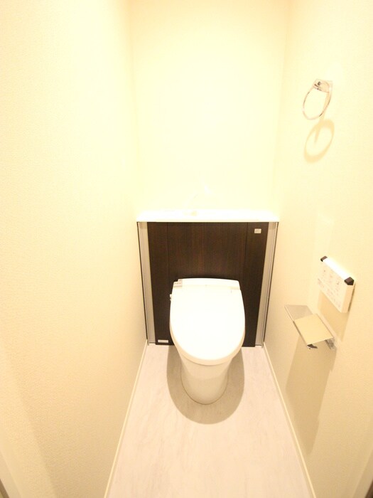 物件内観写真14　(トイレ)