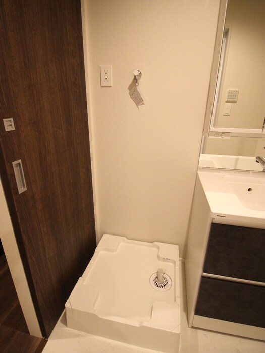 物件内観写真19　(洗濯機置場)