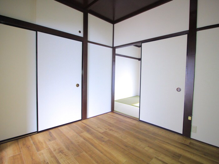 物件内観写真12　(居室)