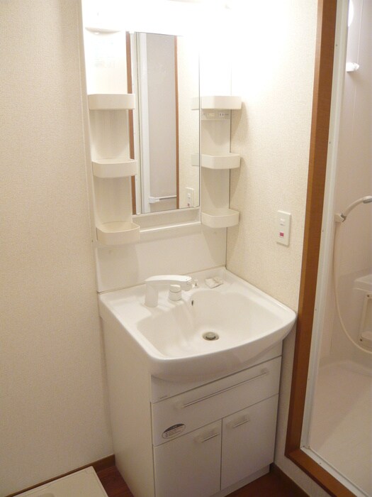 物件内観写真12　(洗面)