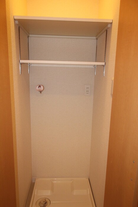 物件内観写真8　(収納)