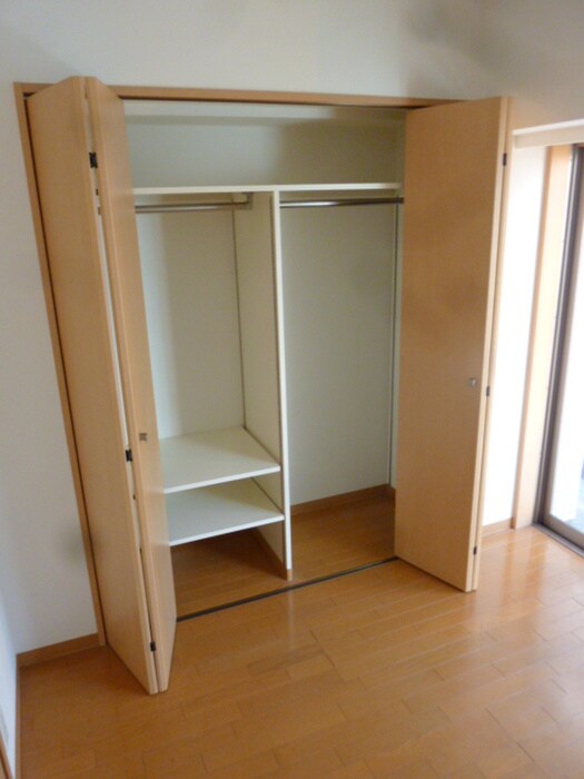 物件内観写真9　(収納)