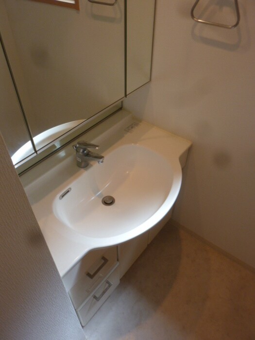 物件内観写真10　(洗面)