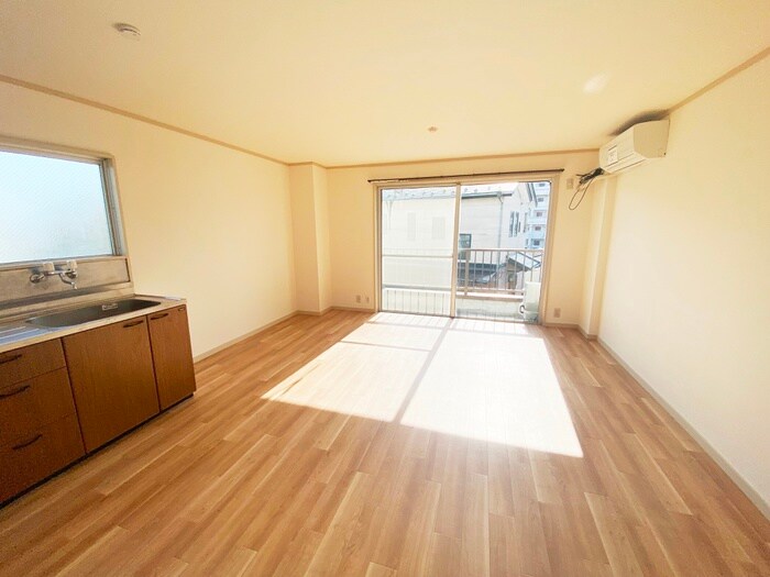 物件内観写真12　(居室)