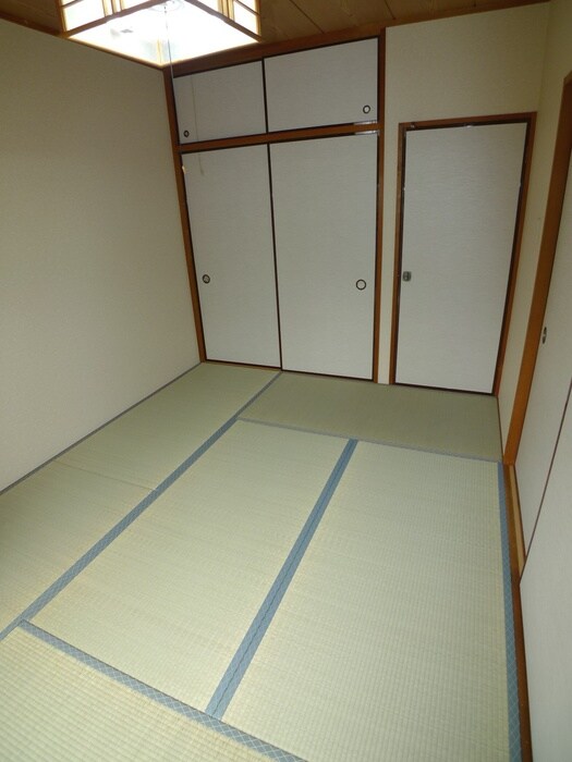 物件内観写真10　(居室)