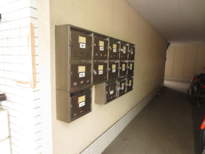 物件外観写真4　(建物設備)