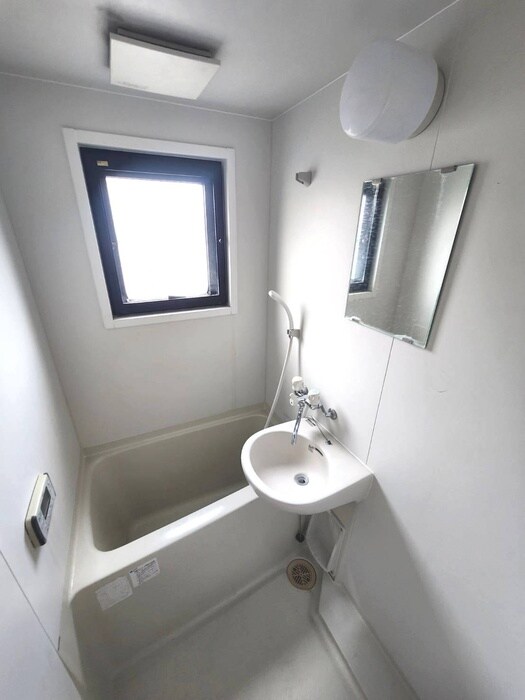 物件内観写真11　(バス／シャワールーム等)