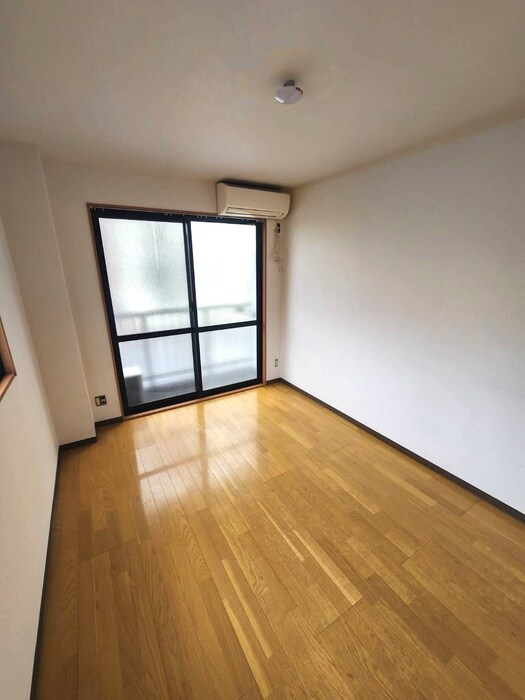 物件内観写真21　(居室)