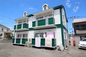 メゾン・ファミール　Ｃ外観写真