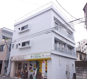 カーサ井の頭外観写真