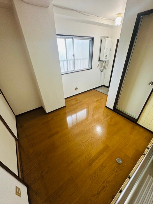 物件内観写真7　(居室)