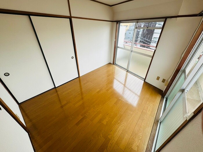 物件内観写真9　(居室)