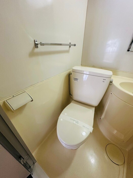 物件内観写真13　(トイレ)