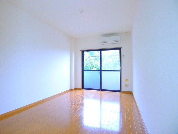 物件内観写真8　(ベランダ・バルコニー)