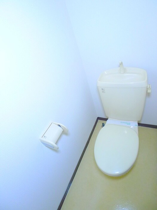 物件内観写真15　(トイレ)