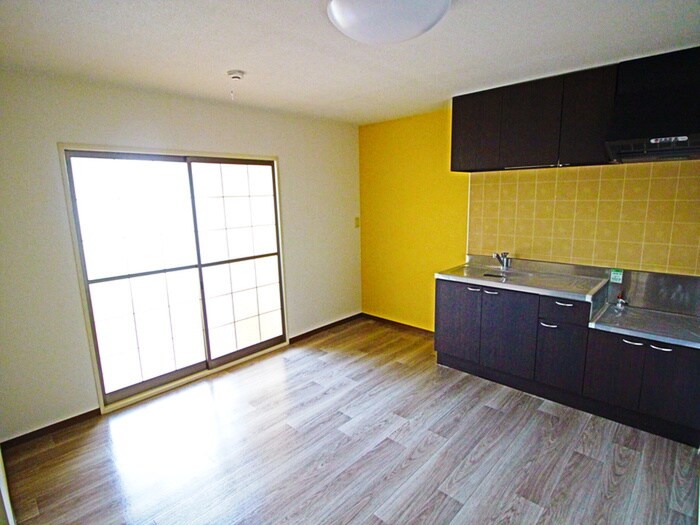 物件内観写真10　(居室)