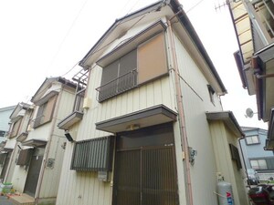小林様方貸家３号棟外観写真