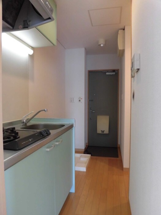 物件内観写真16　(廊下)