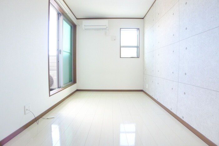 物件内観写真11　(居室)