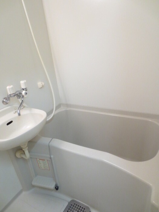 物件内観写真12　(バス／シャワールーム等)